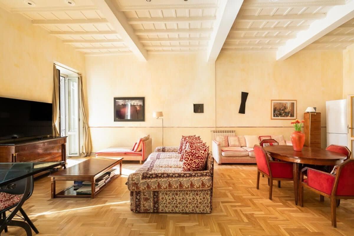 Farnese Designer Loft By Romeloft Appartamento *