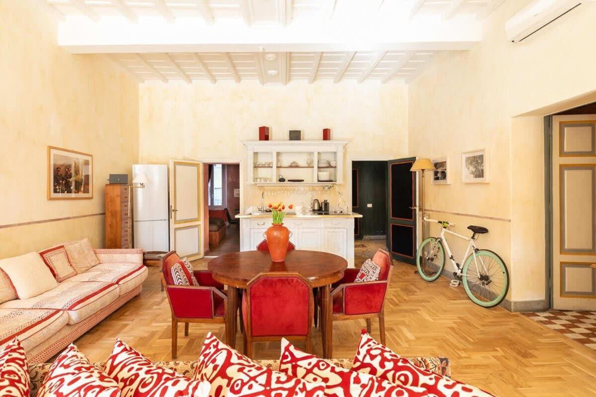 Farnese Designer Loft By Romeloft Appartamento